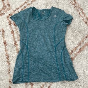 Reebok athletic shirt womens xs!